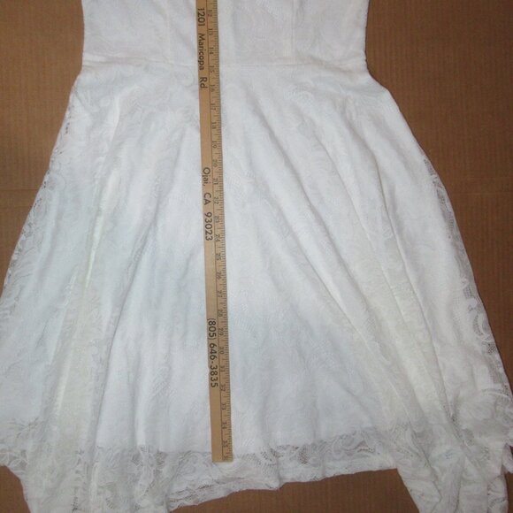 Meetjen Ivory Lace Fit & Flare Dress | Size Large - Picture 6 of 10